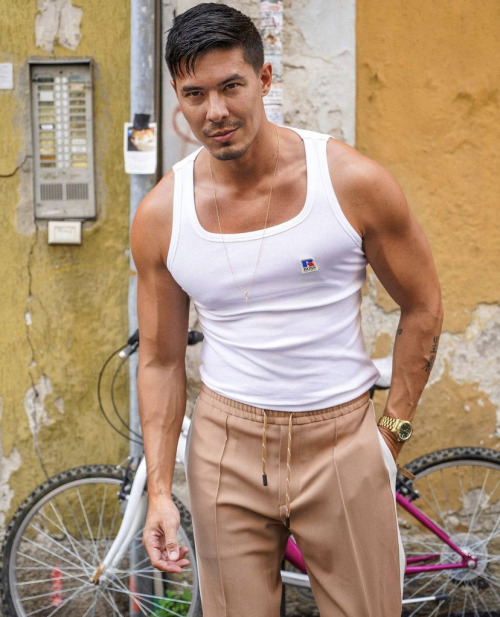 lewistan:Lewis Tan, Milan, Italy on September 23, 2021