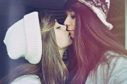 emo-girls-and-scene-girls:  http://emo-girls-and-scene-girls.tumblr.com/