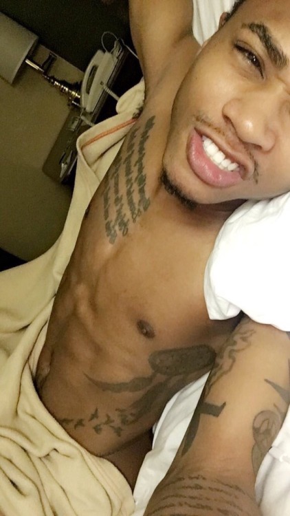 nuttube:  phreakygeminidgaf:  Joshua Dominique 😻😍💦  INSTANT Follow 🍑