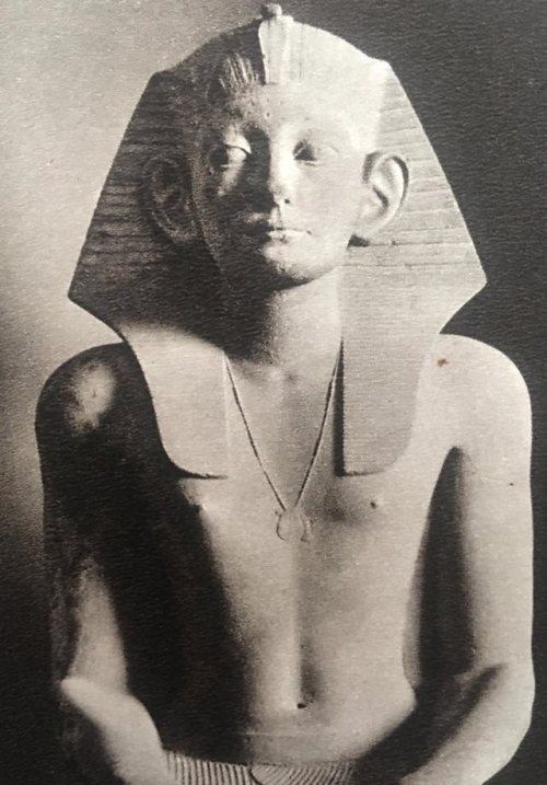spiritsdancinginthenight:Yellow Limestone Seated Statue of Amenemhat III Middle Kingdom, 12th Dynast