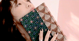 taebaeul:  color meme: taeyeon x peaches ♡