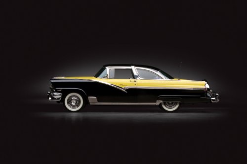 frenchcurious:Ford Fairlane Crown Victoria 1956. - source Abel Ardo.