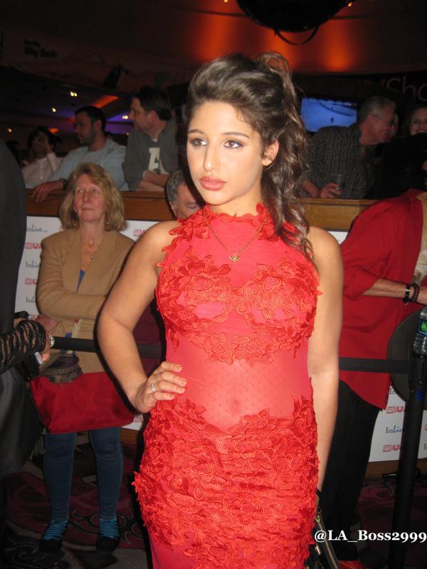 gorgeousadultstars:  Bella Danger at the 2015 AVN Awardstwitter.com/Abella_Danger