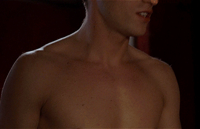 a5589b56436b8df7ef61a2f823905e8baf3a1510.gifv