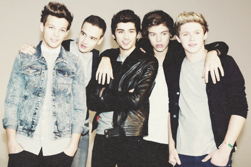 VAS HAPPENIN'