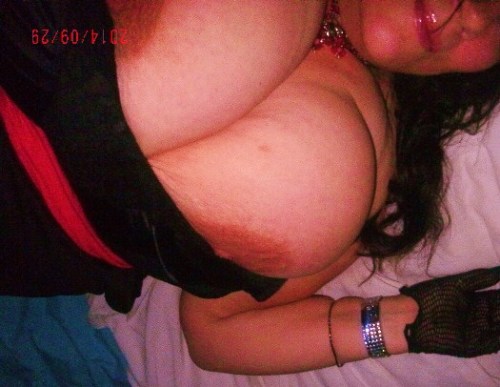 mylonelybreasts:  NIPPPLES AROUSED I LOVE TO BE TOPLESS   I would love to suck on those nipples