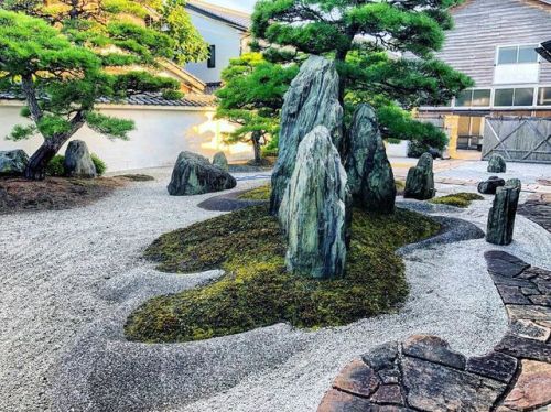 ＼おにわさん更新情報／ ‪[ 京都府京丹後市 ] 田勇機業（たゆう）庭園（田茂井邸庭園） Tayuu Garden, Kyotango, Kyoto の写真・記事を更新しました。 ーー #重森三玲 が