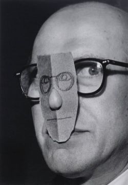 inneroptics:     Saul Steinberg - Inge Morath 1956  