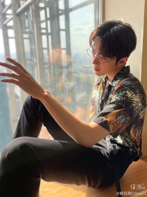 (210411) Lai Kuanlin weibo update
