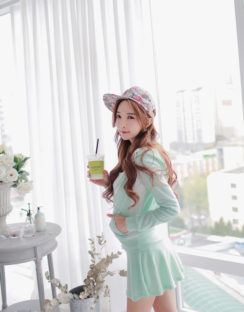 Park SooYeon - April 20, 2015 5th Set
