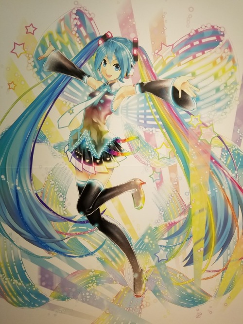 Was in Nakano Broadway and stumbled across an exhibit celebrating Miku’s 10th anniversary. @oh