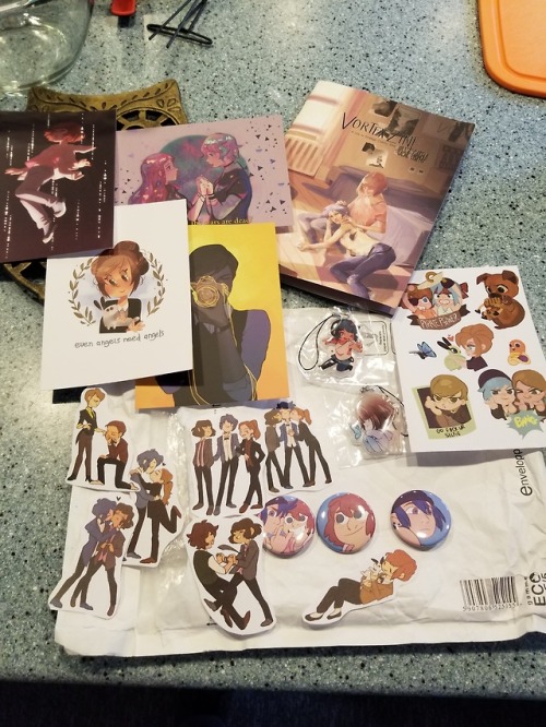 sylviep155:Vortex zine merch received. Thanks @vortexzine. The zine looks great!