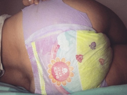 littlegirlkatieee:The soggiest pull up you ever did see #pullup #abdl #abdlgirl #diapergirl #dl #dia