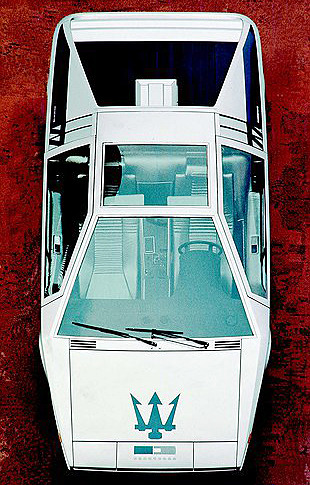 carsthatnevermadeit:  carsthatnevermadeit:  Italdesign Boomerang 1972. Based on the