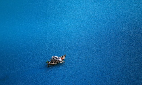 Attabad Lake Crossing.Credits: Syed Mehdi Bukhari