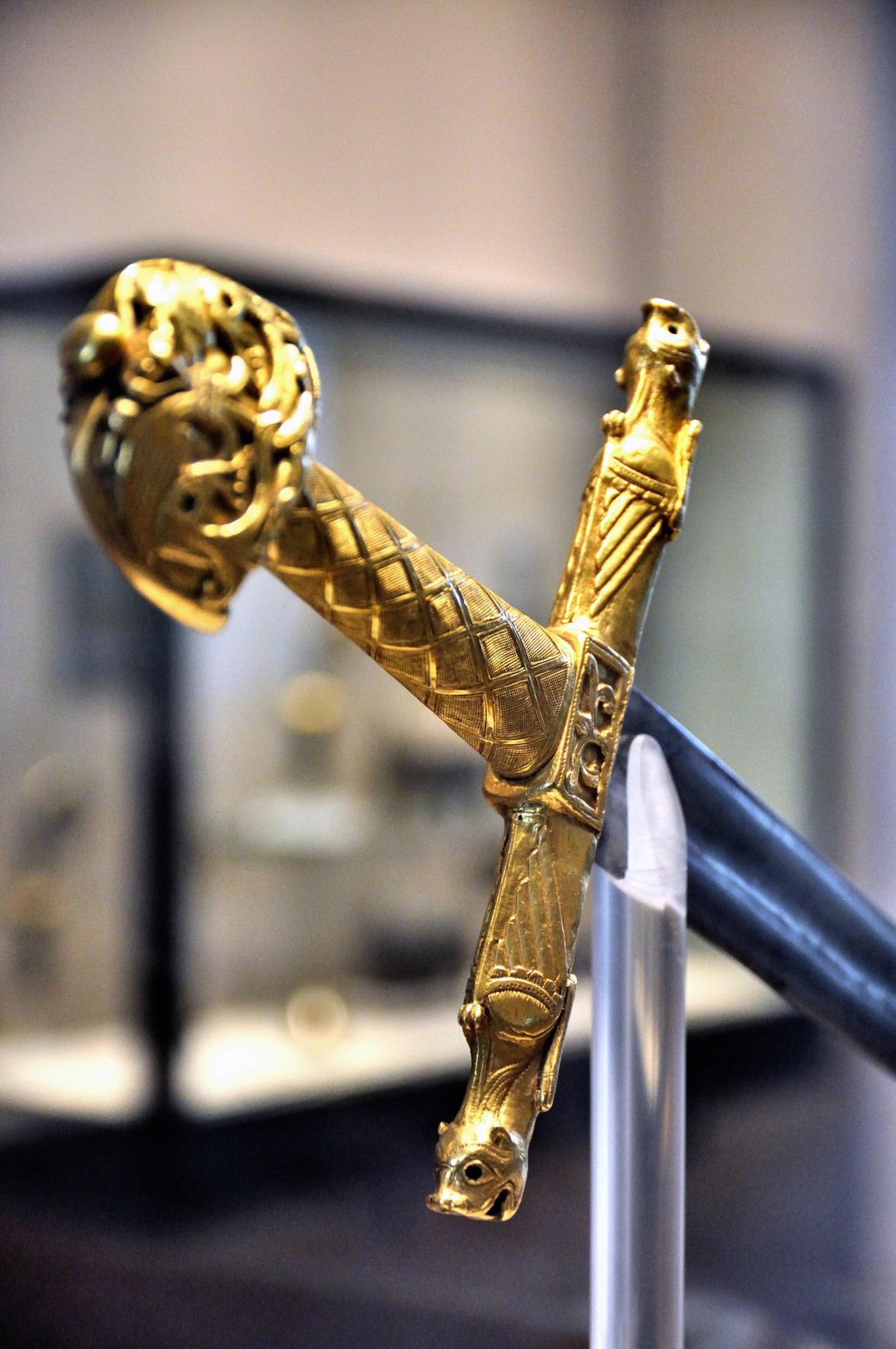 museum-of-artifacts:    Joyeuse, Charlemagne’s Sword: coronation sword of the French