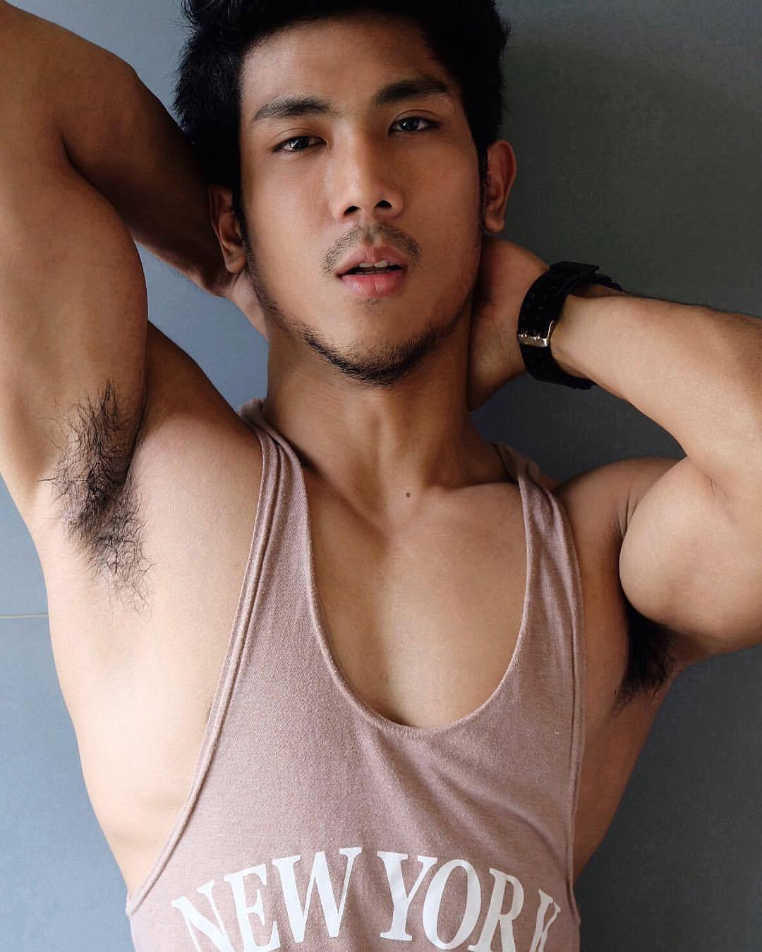 Viva!Asian hunks!