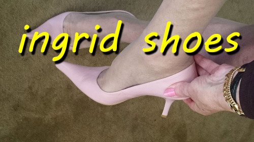 awesomeingridanetafan: pink pointy toe pumps