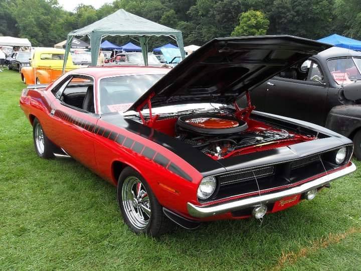 Mostly Mopar Muscle