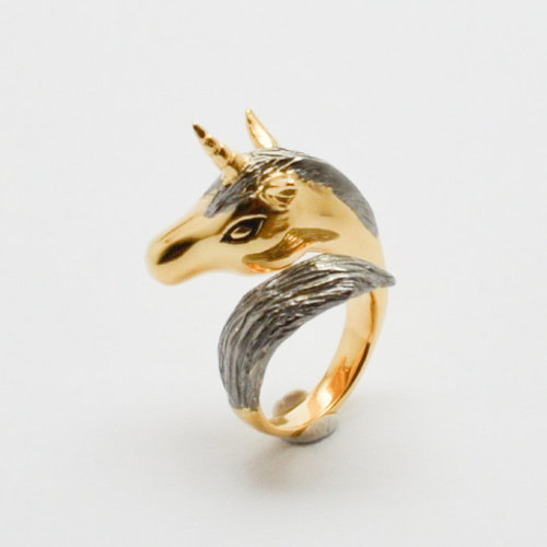 wordsnquotes:  Gorgeous Mythological Creature Rings Contemporary jewelry designer Monvatoo London creates striking mythical creature jewelry. Their knowledge and passion for fashion are showcased through the combine quirkiness and sophistication of their