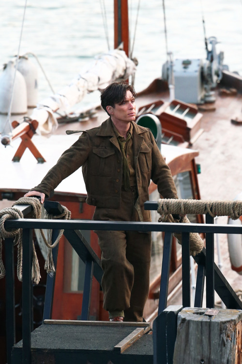 ohfuckyeahcillianmurphy:All aboard! On the set of Dunkirk in Dorset, July 28 2016