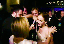 thisisnotmyfairytaleendingg:  Jennifer Lawrence swarmed by family after her Oscar
