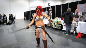 cosplaysleepeatplay:  Cosplay Gif for London Super Comic Con 2013 tumblr batch upload