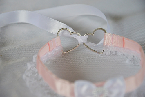 badlittlekitten:  littlepinkkittenlingerie:  New Kitten Collar 💕  Shop Little Pink Kitten Lingerie  … I NEED IT