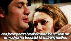 salvatoredobrev:  top five nathan &amp; haley kisses » 8x01.