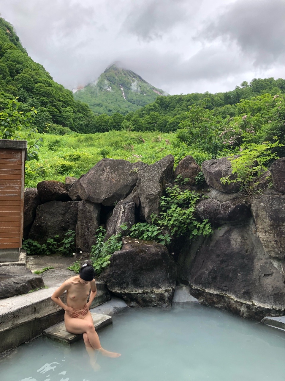 shin2018:  翌日は新潟の秘湯に。これはガチの秘湯w