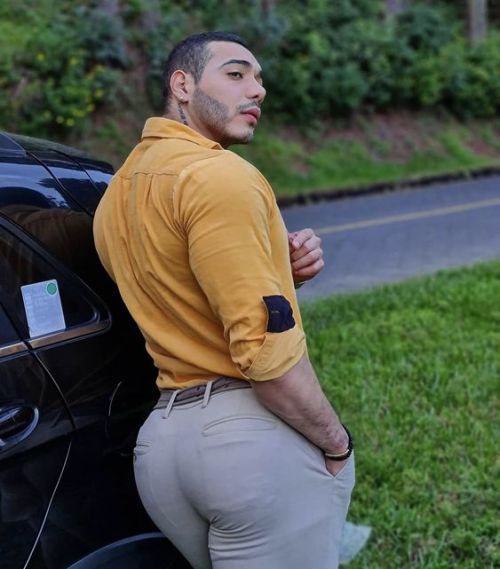 I Luv Him, PAPI Always Look Good, And Look At All That ASS!. That's What Arroz Con Pollo Do?!?!