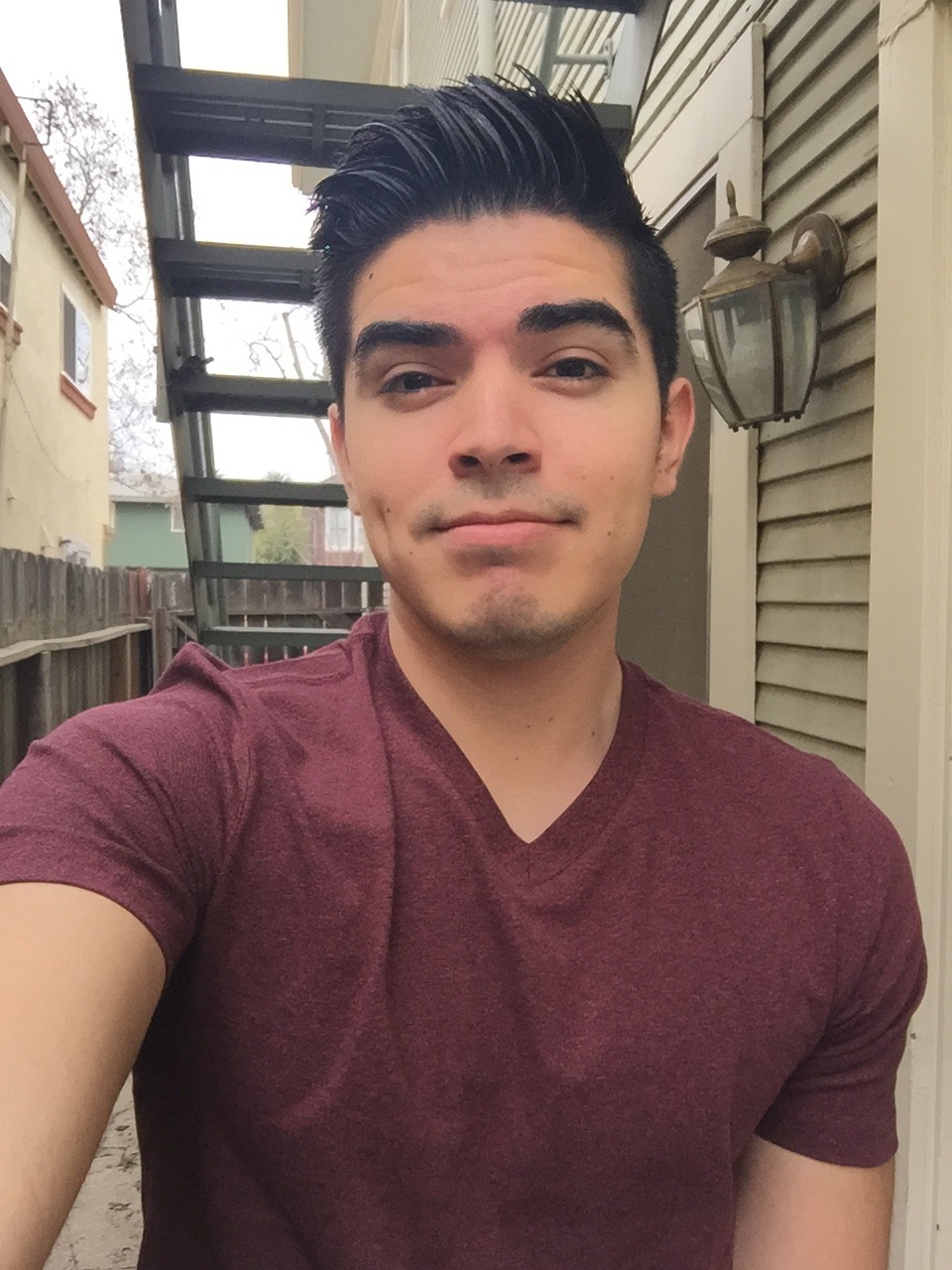 gayawkwardmexicanman:10 hrs to go and I’m free!!