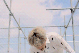 sughyun:flying petals, swirling like the rain wandering through the maze of life