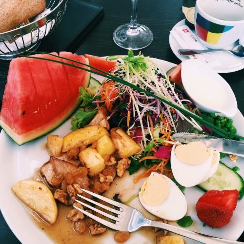 First lunch in Antwerp, Belgium.Almost a year ago, this was the first (quite pricey) lunch I had the