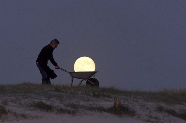 the-real-eye-to-see:  The Taming of the moon