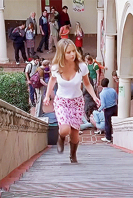 Buffy Summers, Fashion Icon [Season One Edition] 💫