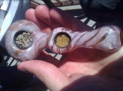 smoke-thc-drop-lsd:  daffydanii:  One of my favourite pipes.  i want to smoke that  Dope!