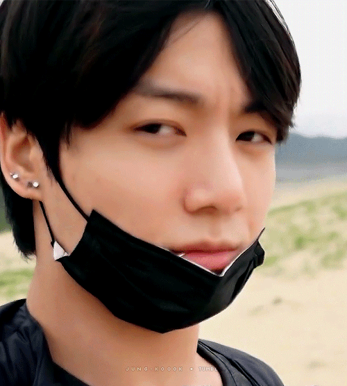 Hes So Pretty And Cool 