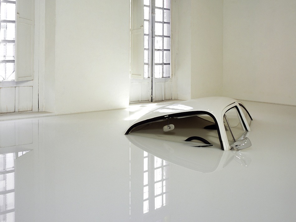 unusualwhite:  DROWNING ART BY IVAN PUIG (via iGNANT) 