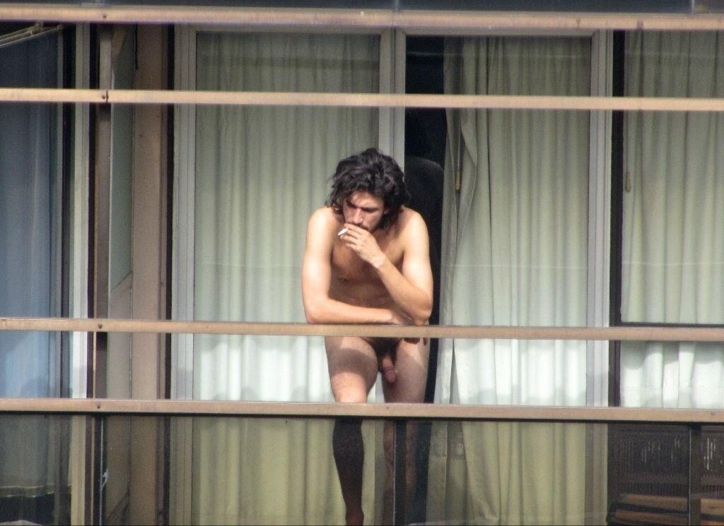 dirtybriefboi:  tripnight:  smokin’ hot  Fantastic …