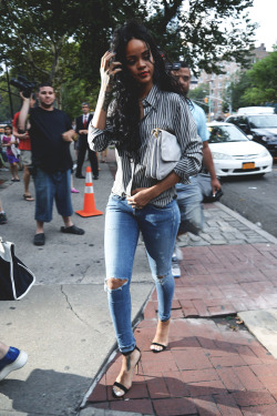 blvkstyle:  Follow blvkstyle for more fashionOr follow me on instagram Blvkstyle