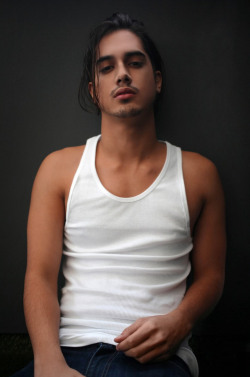 sean-clancy:  Avan Jogia 