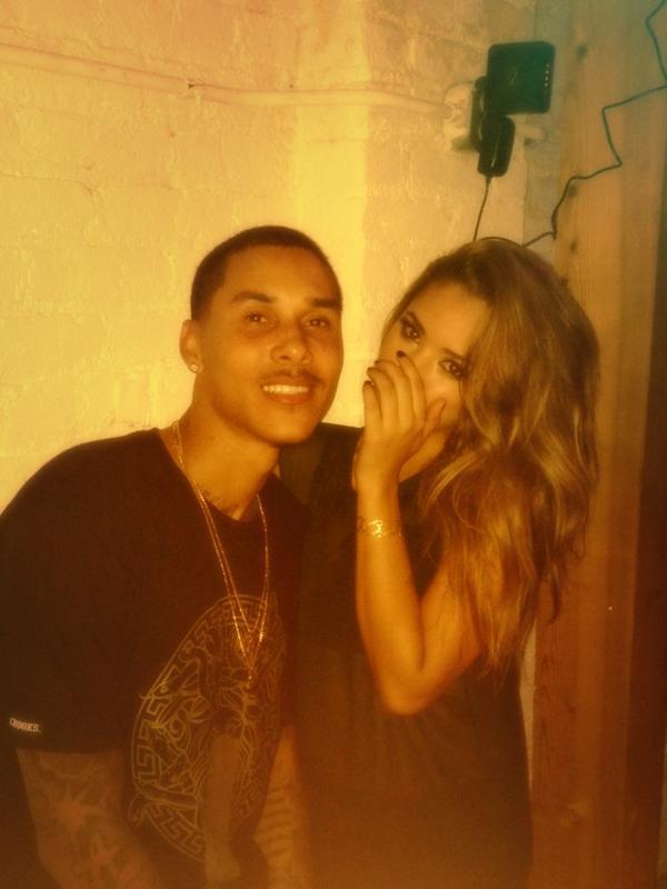jasminev-news:  @JASMINEVILLEGAS: Yea we go back some years @KashMills 