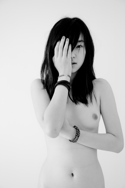 pachoi:  perveysage2:  asdvasdfdsdasvas  Wow, she is great. 