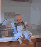 https://69.media.tumblr.com/ea0509b56c0b47a54bbf332da9d0a688/tumblr_mmdj2hStCY1sonae8o1_250.gif