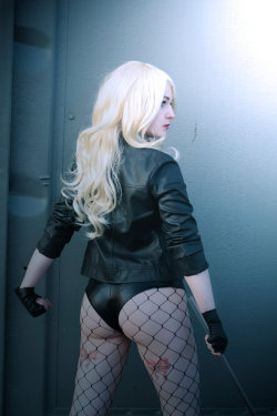 hotcosplaychicks:  Black Canary from DC Comics by silverwolfieofficial 