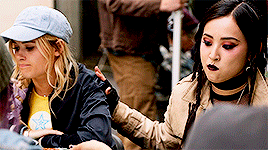 malecs:Deanoru in every episode: S02E01 “Gimmie Shelter”