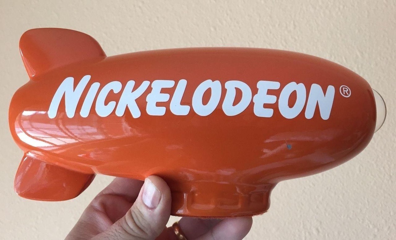 coonfootproductions: nickelodeonhistory: the 2003 kids’ choice award for favorite