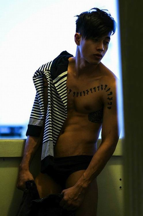 allasianguys:  Yheen Valero by RJ ROQUE | OxygenTestShoot 