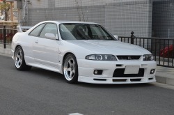 jasonkha:1997 R33 GT-R V-Spec1,880,000 yen approx. 15,663.09 USD56,832KM/35,313Miles